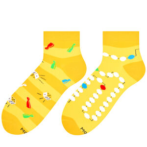 Krátké asymetrické pánské ponožky 035 žlutá 39/42