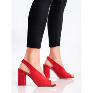 Zajímavé dámské  sandály červené na širokém podpatku 36