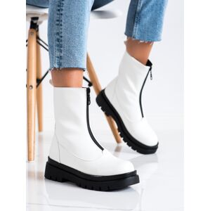 Komfortní dámské bílé  kotníčkové boty bez podpatku 36