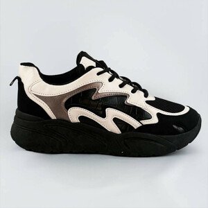 Černé dámské sportovní boty na platformě (C1090) černá XL (42)