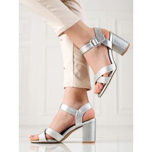 Pohodlné šedo-stříbrné  sandály dámské na širokém podpatku 36