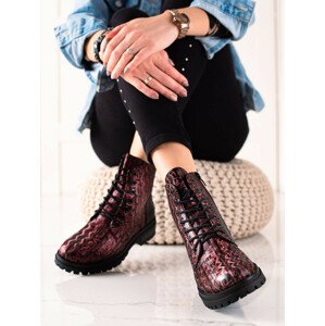 Komfortní  kotníčkové boty dámské červené na plochém podpatku 37