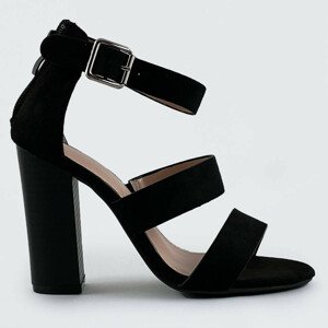Elegantní černé sandály se širokým podpatkem (9482) černá XL (42)