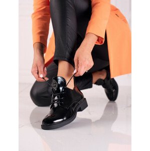 Módní černé  kotníčkové boty dámské na plochém podpatku 36