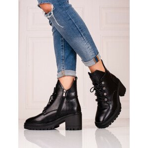 Moderní  kotníčkové boty dámské černé na širokém podpatku  36