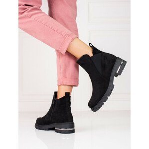 Pohodlné černé dámské  kotníčkové boty na širokém podpatku  39