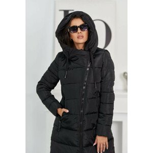 Prošívaná zimní bunda s kapucí černý L