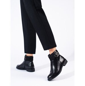 Trendy dámské černé  kotníčkové boty na plochém podpatku  37