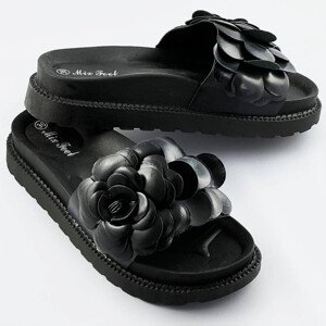 Černé dámské pantofle s květinou model 17352391 černá XL (42) - Mix Feel