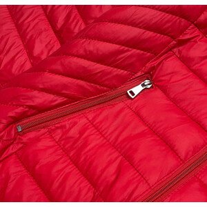 Červená prošívaná dámská bunda s kapucí model 18038076 Červená S (36) - S'WEST