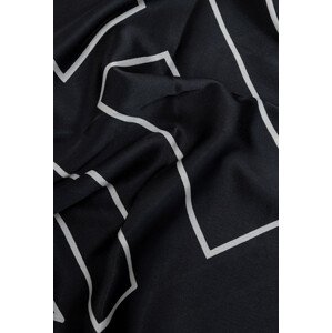 Monnari Šály a šátky Šátek s geometrickým vzorem Multi Black OS