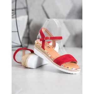 Krásné  sandály červené dámské na klínku 37
