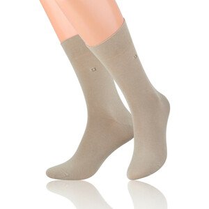 Hladké pánské ponožky s jemným vzorem 056 béžová 39-41