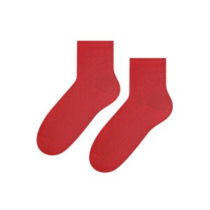 Dámské ponožky Steven 037 sytě červená 35-37